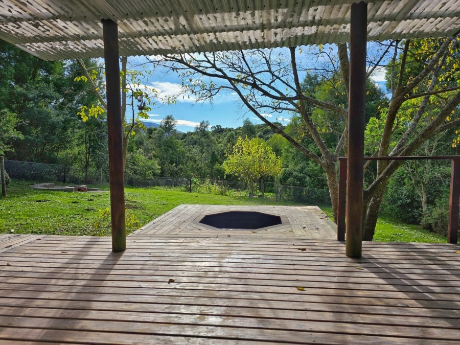 To Let 1 Bedroom Property for Rent in Hoekwil Western Cape